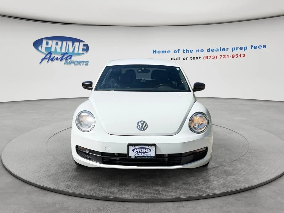 2016 Volkswagen A5 Beetle - Image 2 of 10