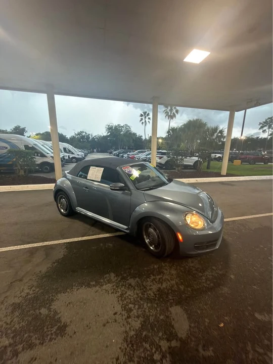 2016 Volkswagen A5 Beetle - Image 2 of 11