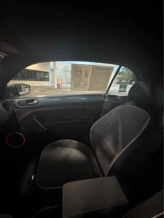 2016 Volkswagen A5 Beetle - Image 10 of 11