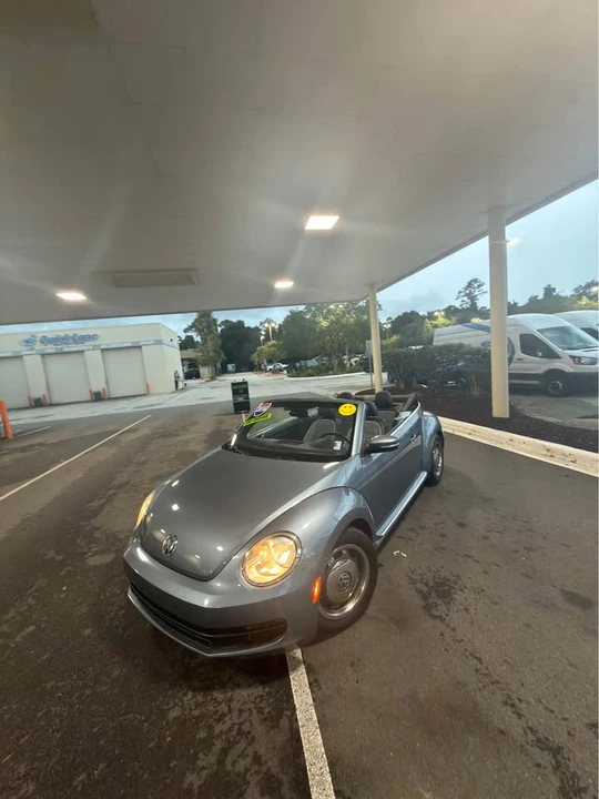 2016 Volkswagen A5 Beetle - Image 6 of 11