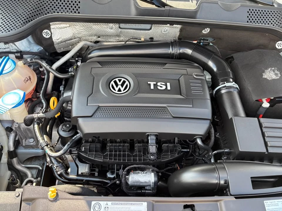 2016 Volkswagen A5 Beetle - Image 5 of 12