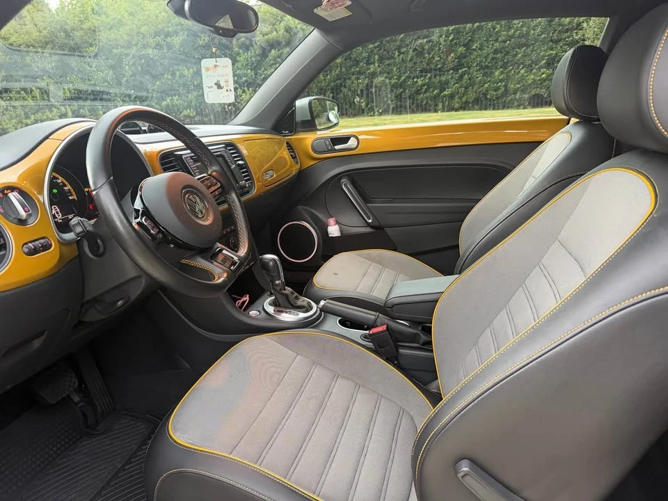 2016 Volkswagen A5 Beetle - Image 7 of 8
