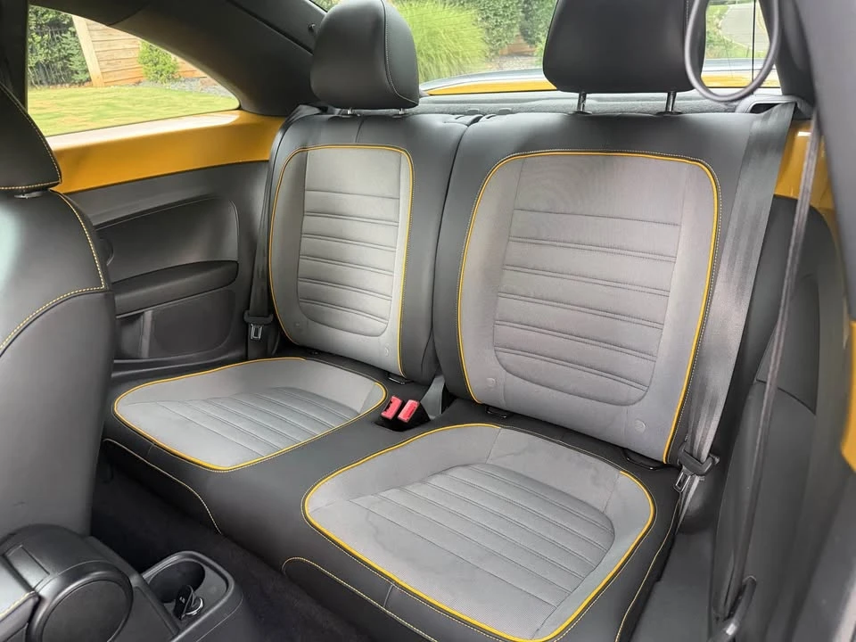 2016 Volkswagen A5 Beetle - Image 6 of 8