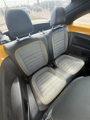 2016 Volkswagen A5 Beetle - Image 5 of 20