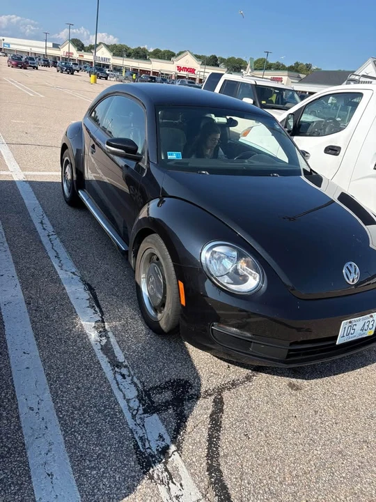 2016 Volkswagen A5 Beetle - Image 2 of 2
