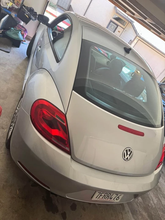 2016 Volkswagen A5 Beetle - Image 6 of 8