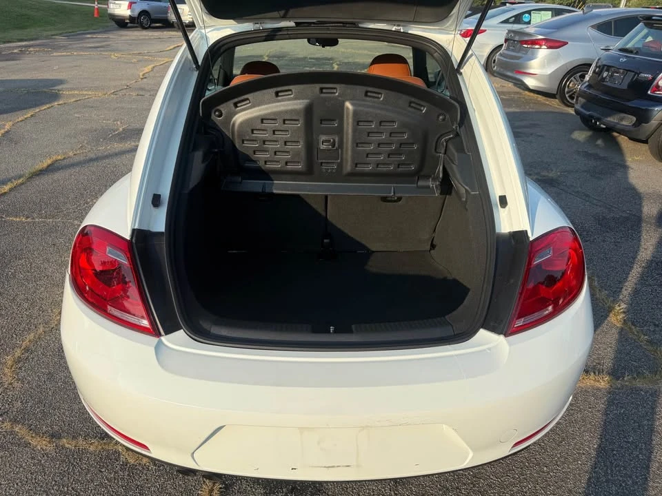 2016 Volkswagen A5 Beetle - Image 11 of 20