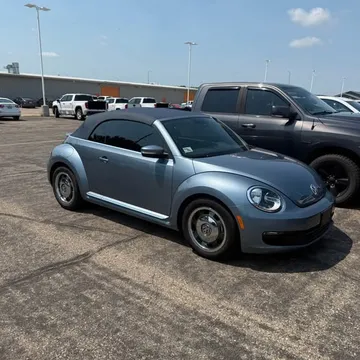 2016 Volkswagen Beetle 1.8T S Convertible
