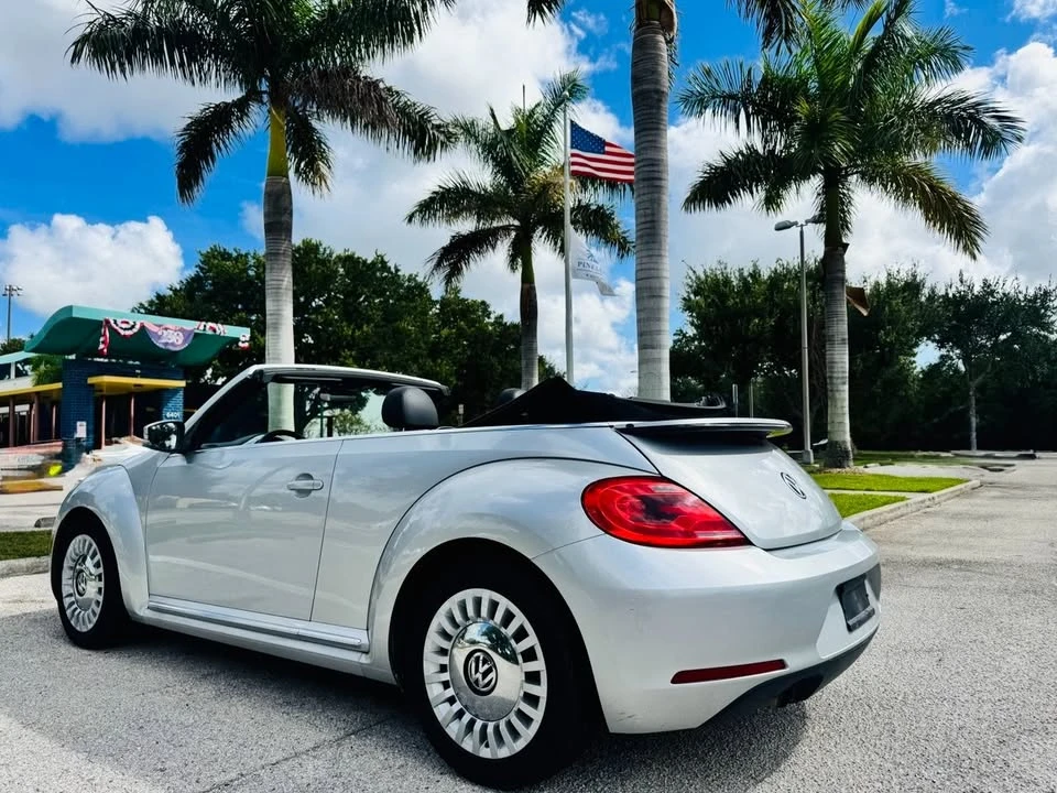 2016 Volkswagen A5 Beetle - Image 4 of 20