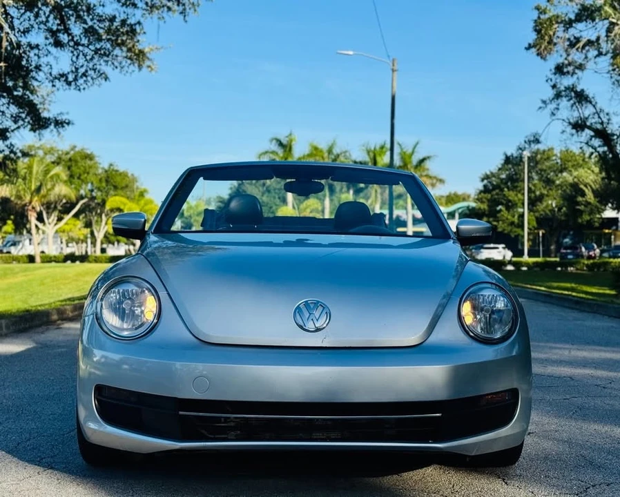 2016 Volkswagen A5 Beetle - Image 2 of 19