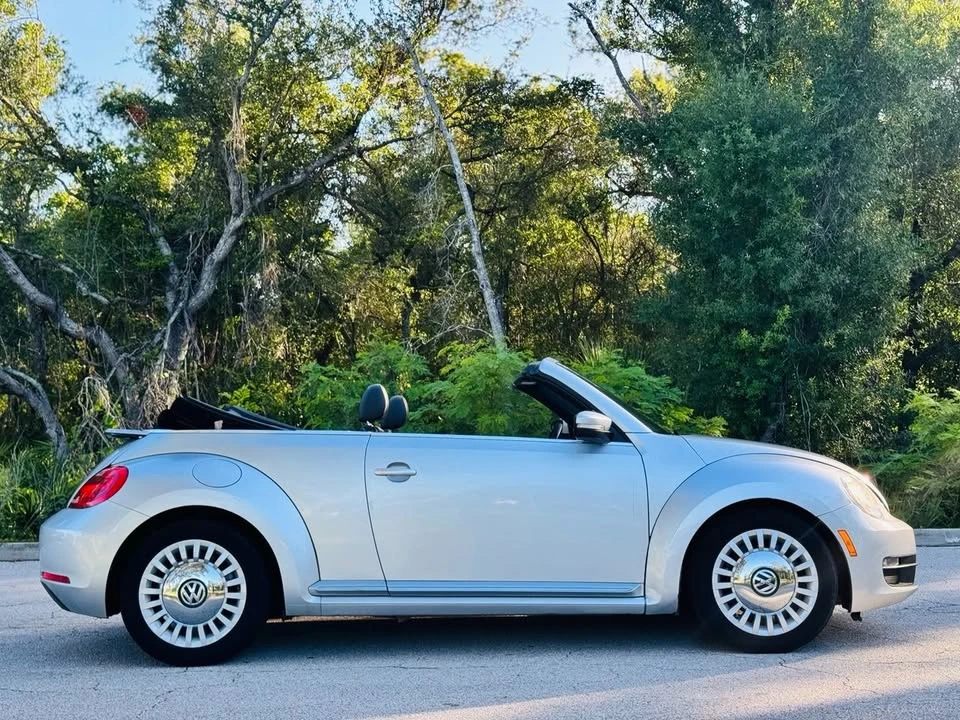 2016 Volkswagen A5 Beetle - Image 4 of 19