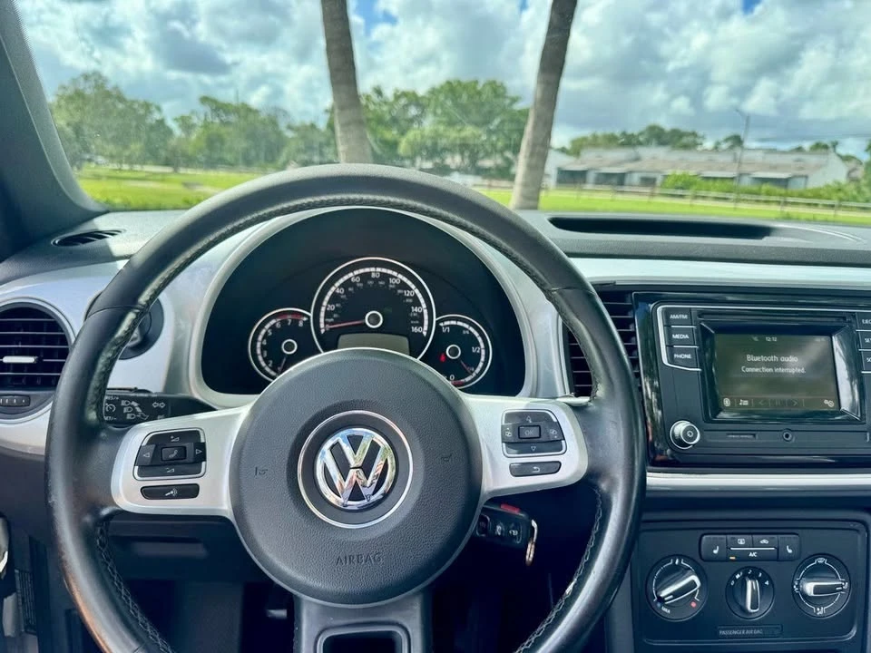 2016 Volkswagen A5 Beetle - Image 19 of 20