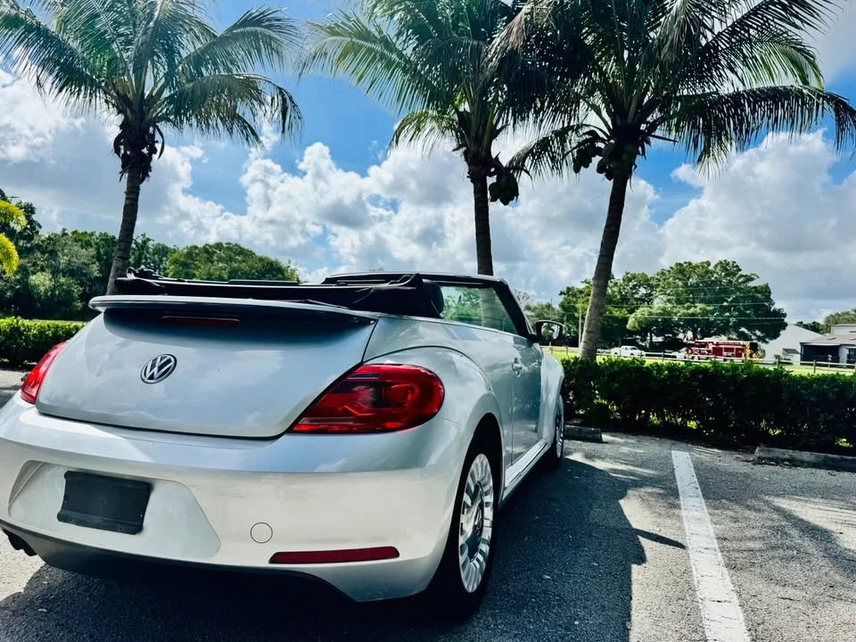 2016 Volkswagen A5 Beetle - Image 10 of 20