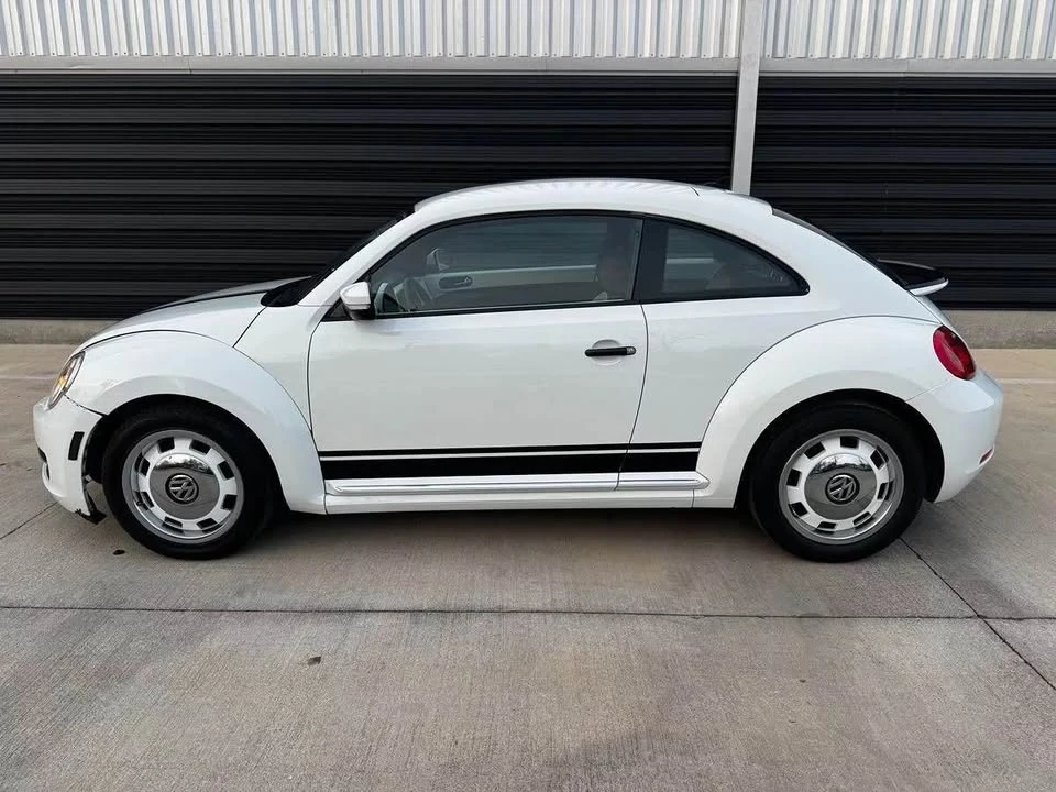 2016 Volkswagen A5 Beetle - Image 6 of 19