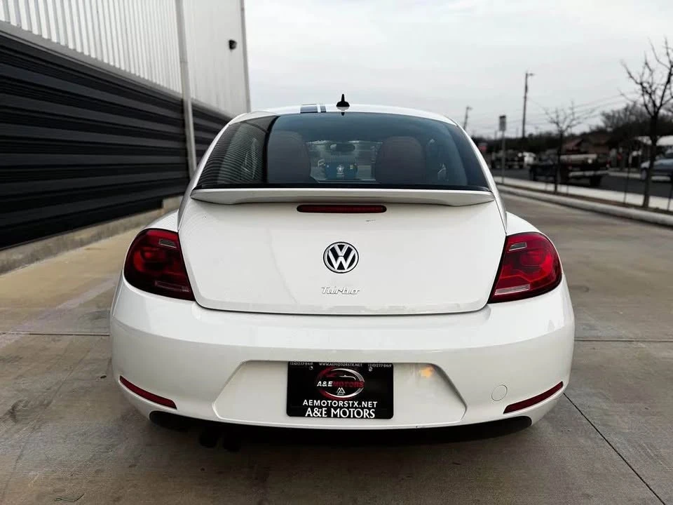 2016 Volkswagen A5 Beetle - Image 4 of 19