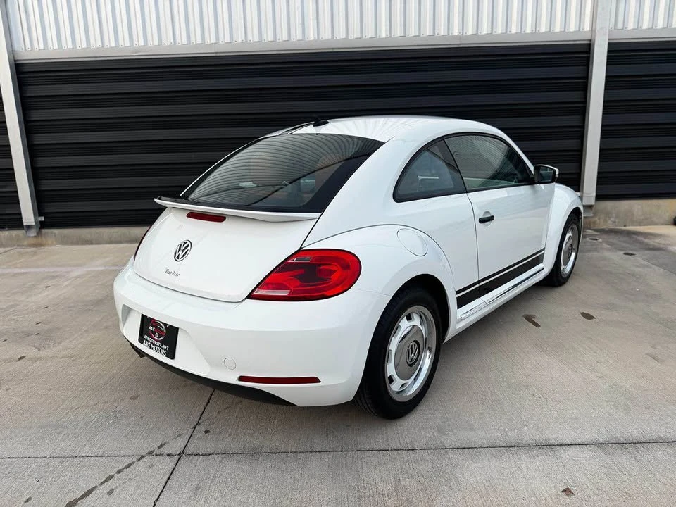 2016 Volkswagen A5 Beetle - Image 8 of 19