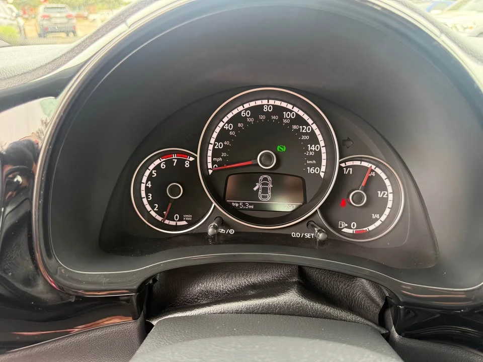 2016 Volkswagen A5 Beetle - Image 14 of 19