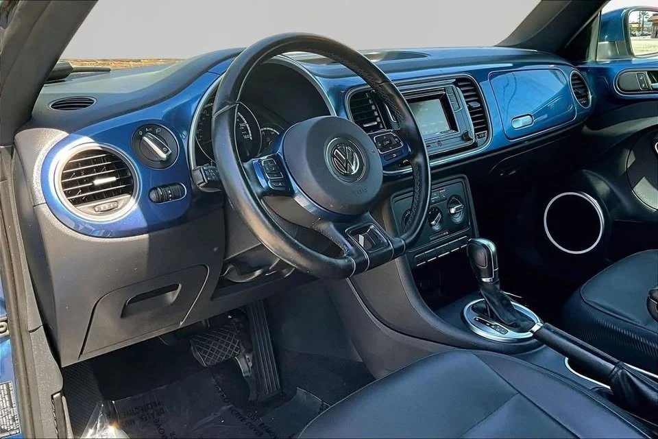 2016 Volkswagen A5 Beetle - Image 16 of 20