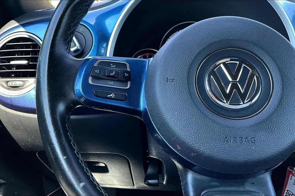2016 Volkswagen A5 Beetle - Image 8 of 20