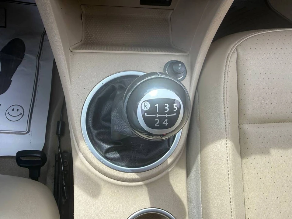 2016 Volkswagen A5 Beetle - Image 17 of 24