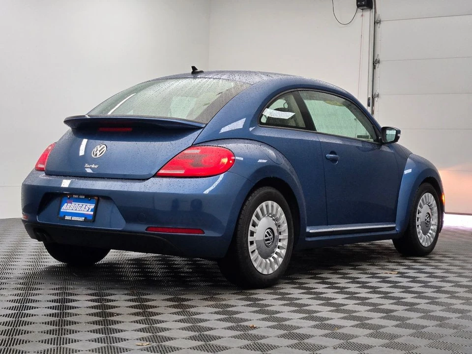 2016 Volkswagen A5 Beetle - Image 10 of 12