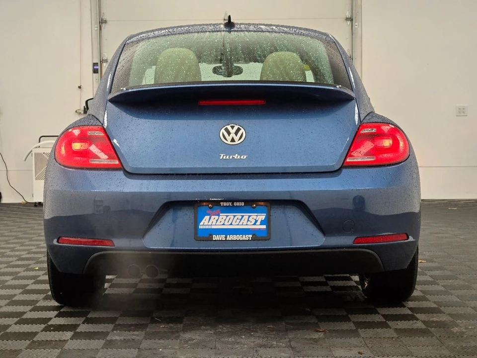2016 Volkswagen A5 Beetle - Image 11 of 12