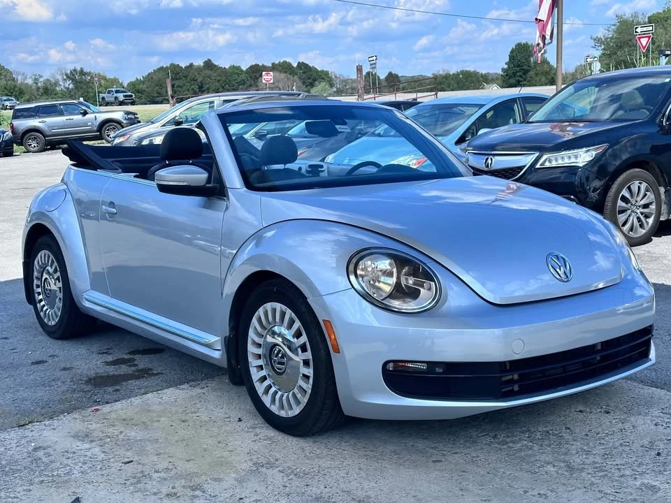 2016 Volkswagen A5 Beetle - Image 3 of 17