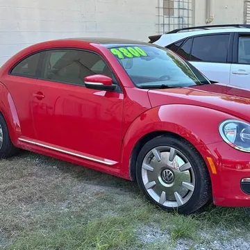 2016 Volkswagen Beetle 1.8T SEL Hatchback 2D