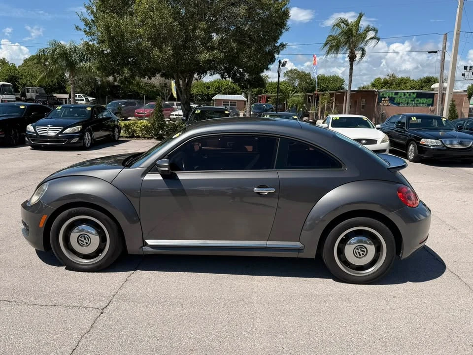 2016 Volkswagen A5 Beetle - Image 2 of 8