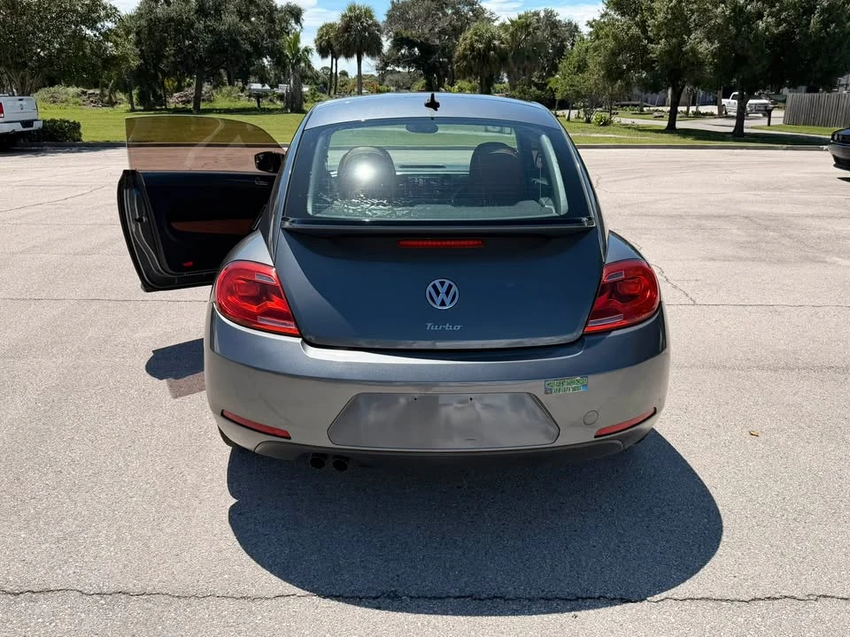 2016 Volkswagen A5 Beetle - Image 7 of 8
