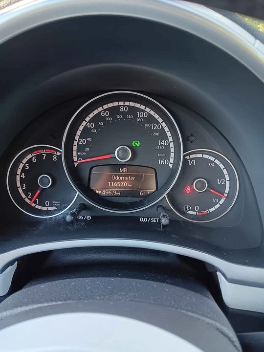 2016 Volkswagen A5 Beetle - Image 5 of 7