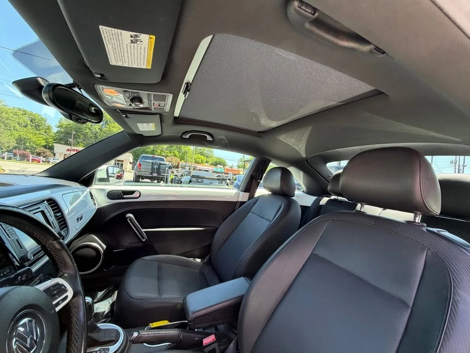 2016 Volkswagen A5 Beetle - Image 14 of 18