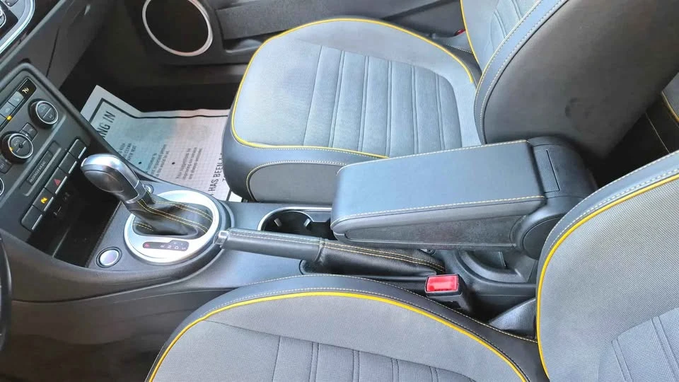 2016 Volkswagen A5 Beetle - Image 7 of 9