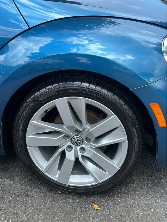 2016 Volkswagen A5 Beetle - Image 5 of 12