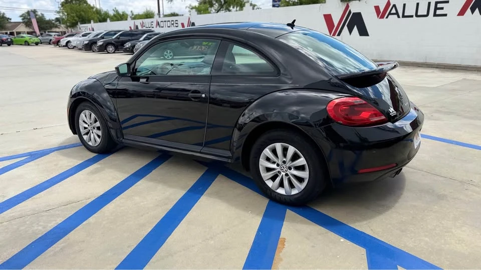 2016 Volkswagen A5 Beetle - Image 7 of 10