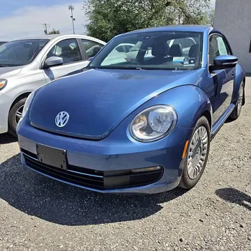 2016 Volkswagen Beetle 2.0T Turbo Hatchback 2D