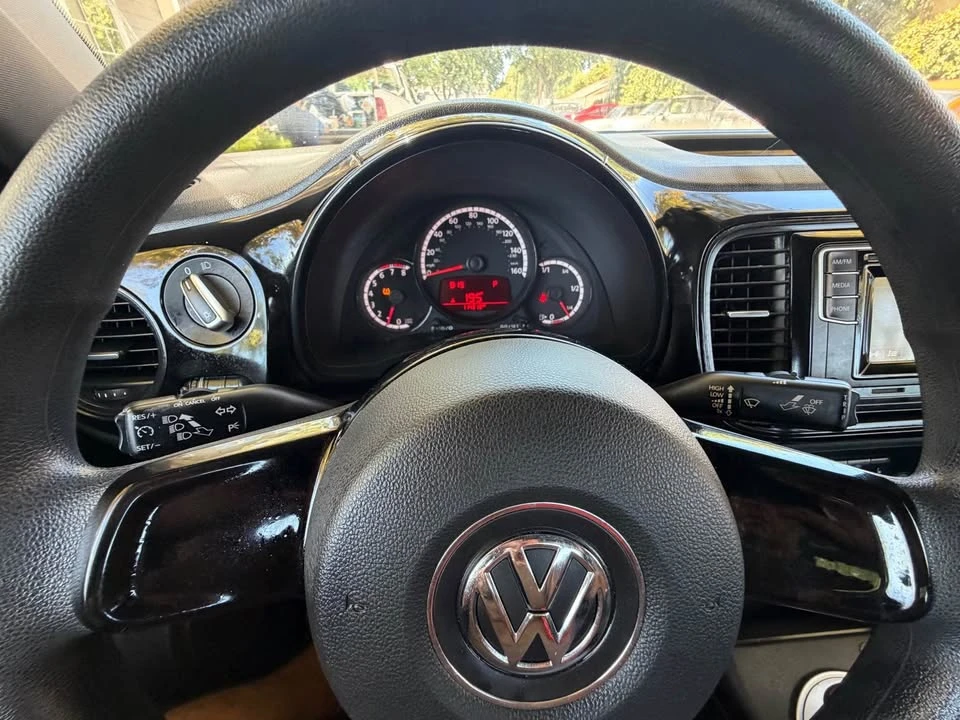 2016 Volkswagen A5 Beetle - Image 14 of 15