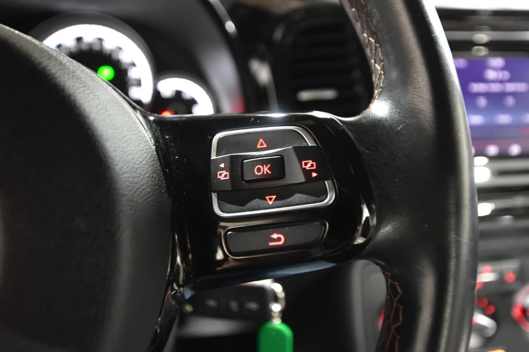 2016 Volkswagen A5 Beetle - Image 15 of 21