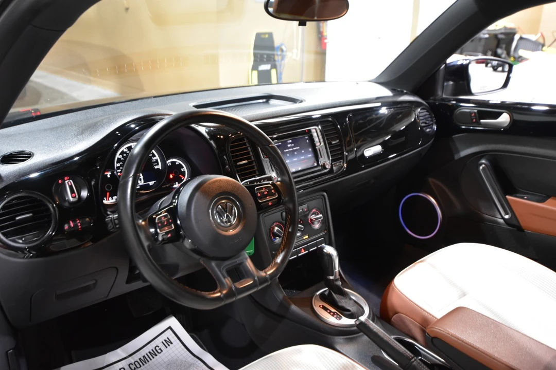 2016 Volkswagen A5 Beetle - Image 12 of 21