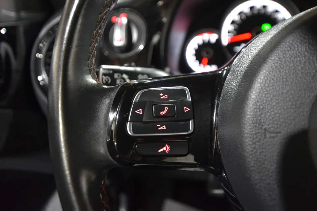 2016 Volkswagen A5 Beetle - Image 14 of 21