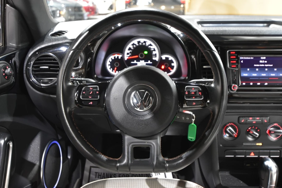 2016 Volkswagen A5 Beetle - Image 13 of 21
