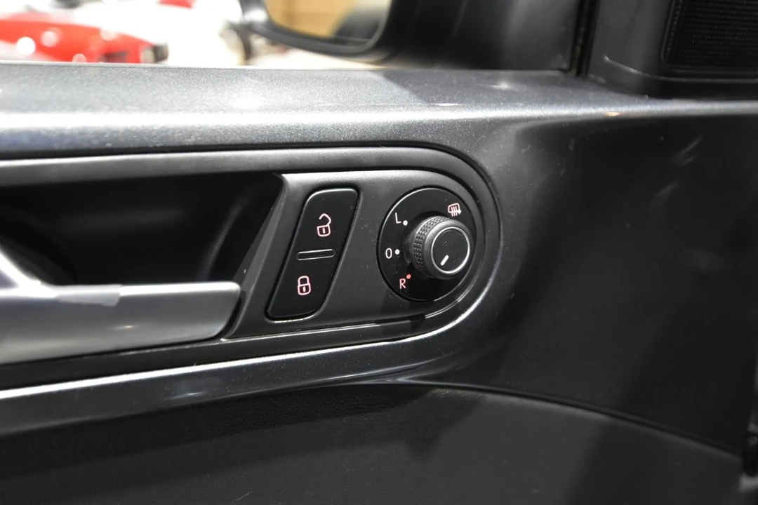 2016 Volkswagen A5 Beetle - Image 11 of 21