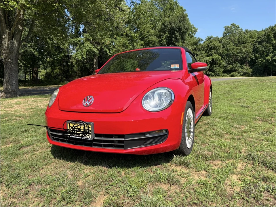 2016 Volkswagen A5 Beetle - Image 2 of 24