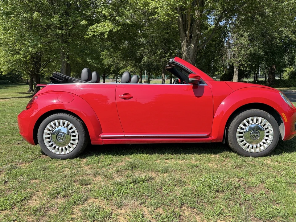 2016 Volkswagen A5 Beetle - Image 13 of 24
