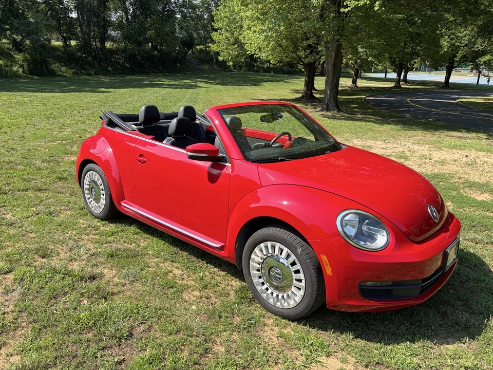 2016 Volkswagen A5 Beetle - Image 12 of 24