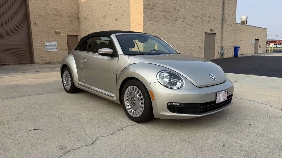 2016 Volkswagen A5 Beetle - Image 3 of 20