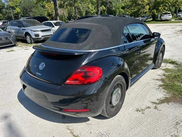 2016 Volkswagen A5 Beetle - Image 8 of 15