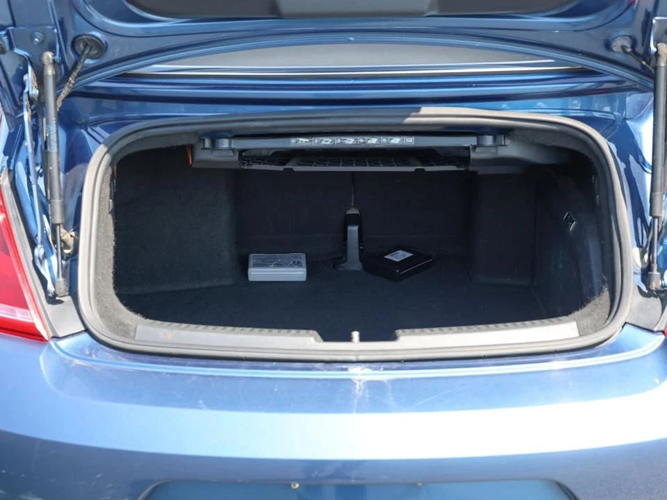 2016 Volkswagen A5 Beetle - Image 9 of 10