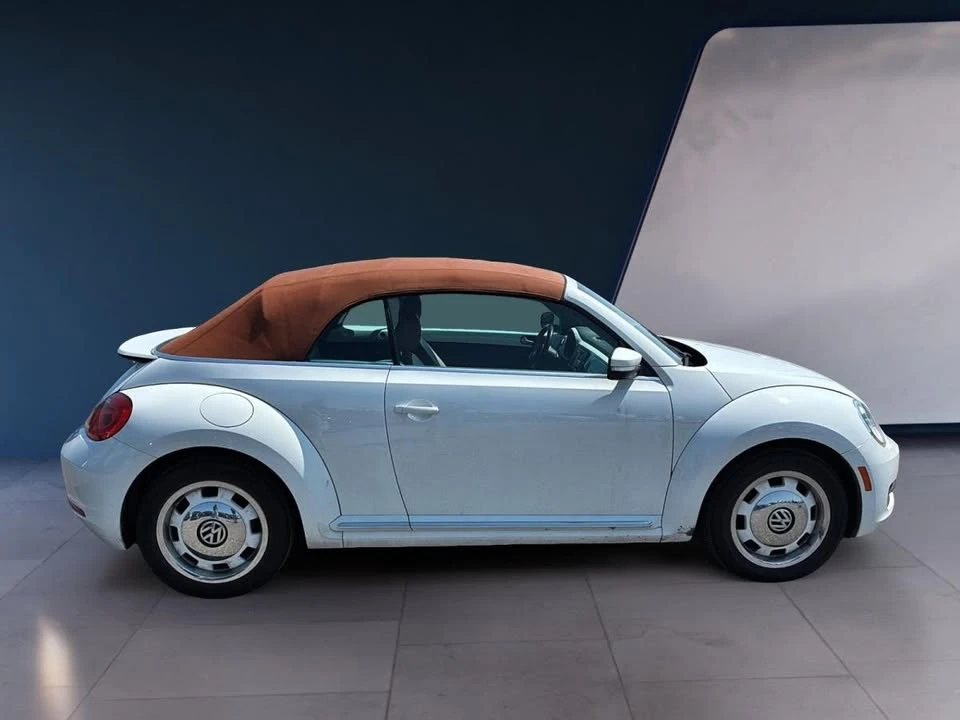 2016 Volkswagen A5 Beetle - Image 6 of 10