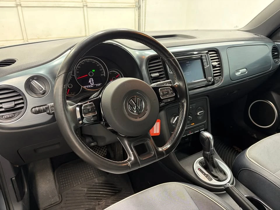 2016 Volkswagen A5 Beetle - Image 14 of 20